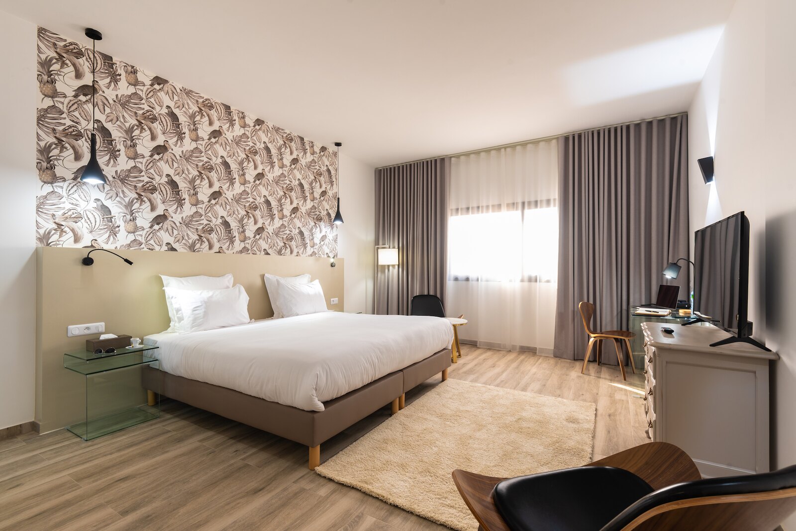Another view of the Superior Room